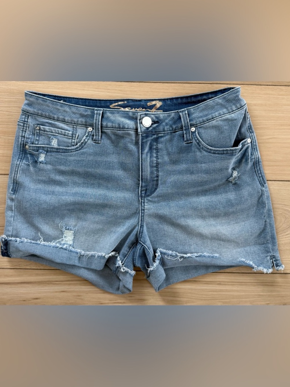 Seven7 Weekend Shorts Womens Size 12 Distressed Raw Hem Stretch Denim Mid Rise
